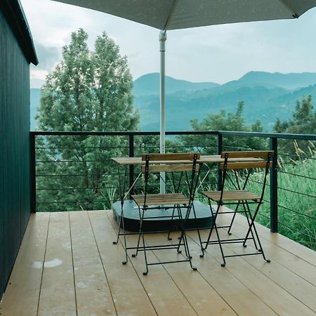 Bobocabin Gunung Mas, Puncak Tagalbato エクステリア 写真